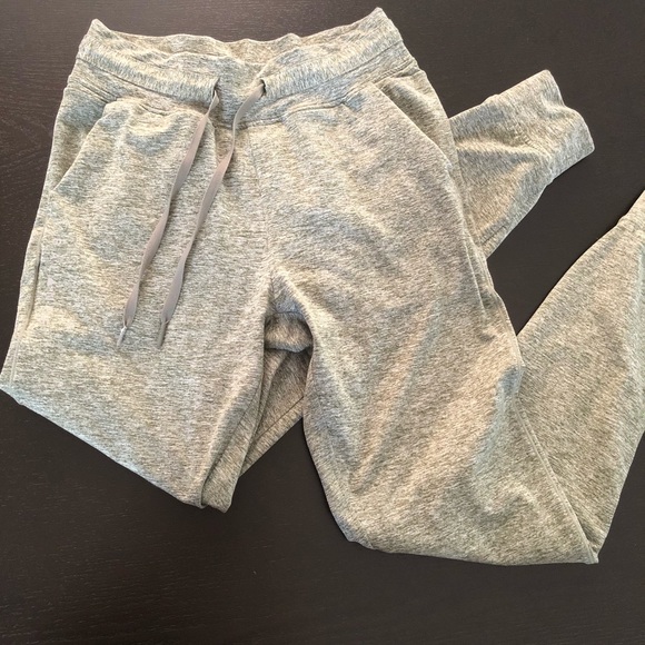Size Small Balance Athletica Joggers - Picture 2 of 3